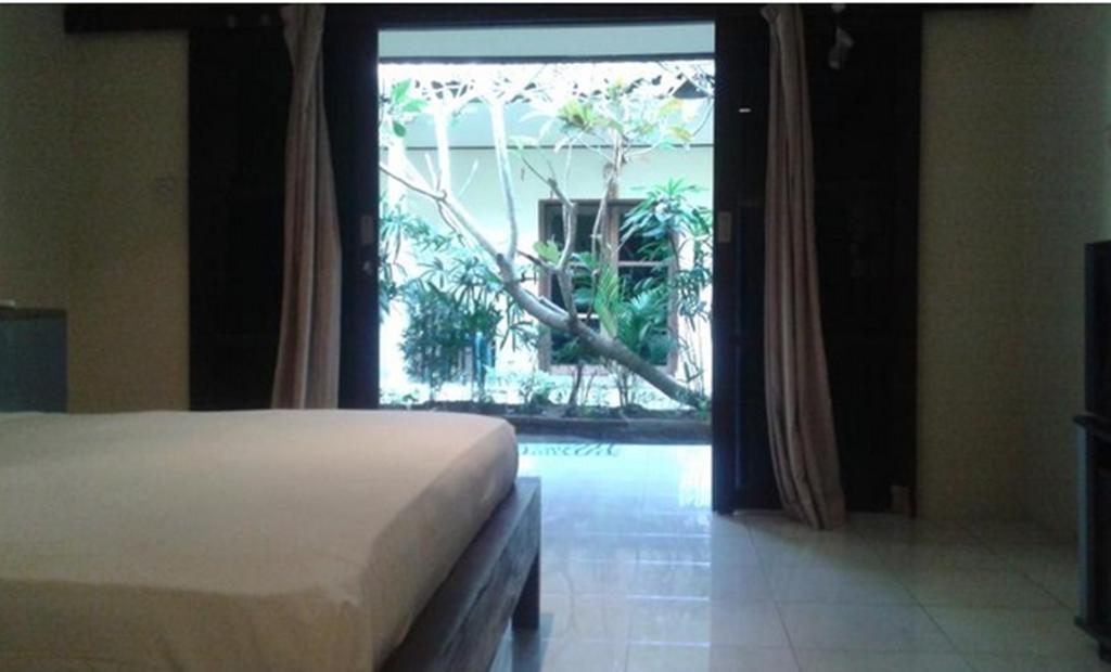 Arnawa Inn Seminyak Exteriör bild